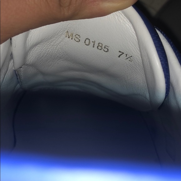 Louis Vuitton men blue sneakers!! - Picture 5 of 5